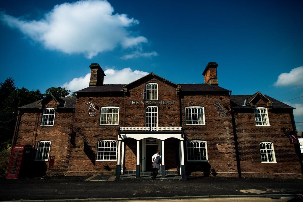 The Nags Head Hotel Montgomery Bagian luar foto